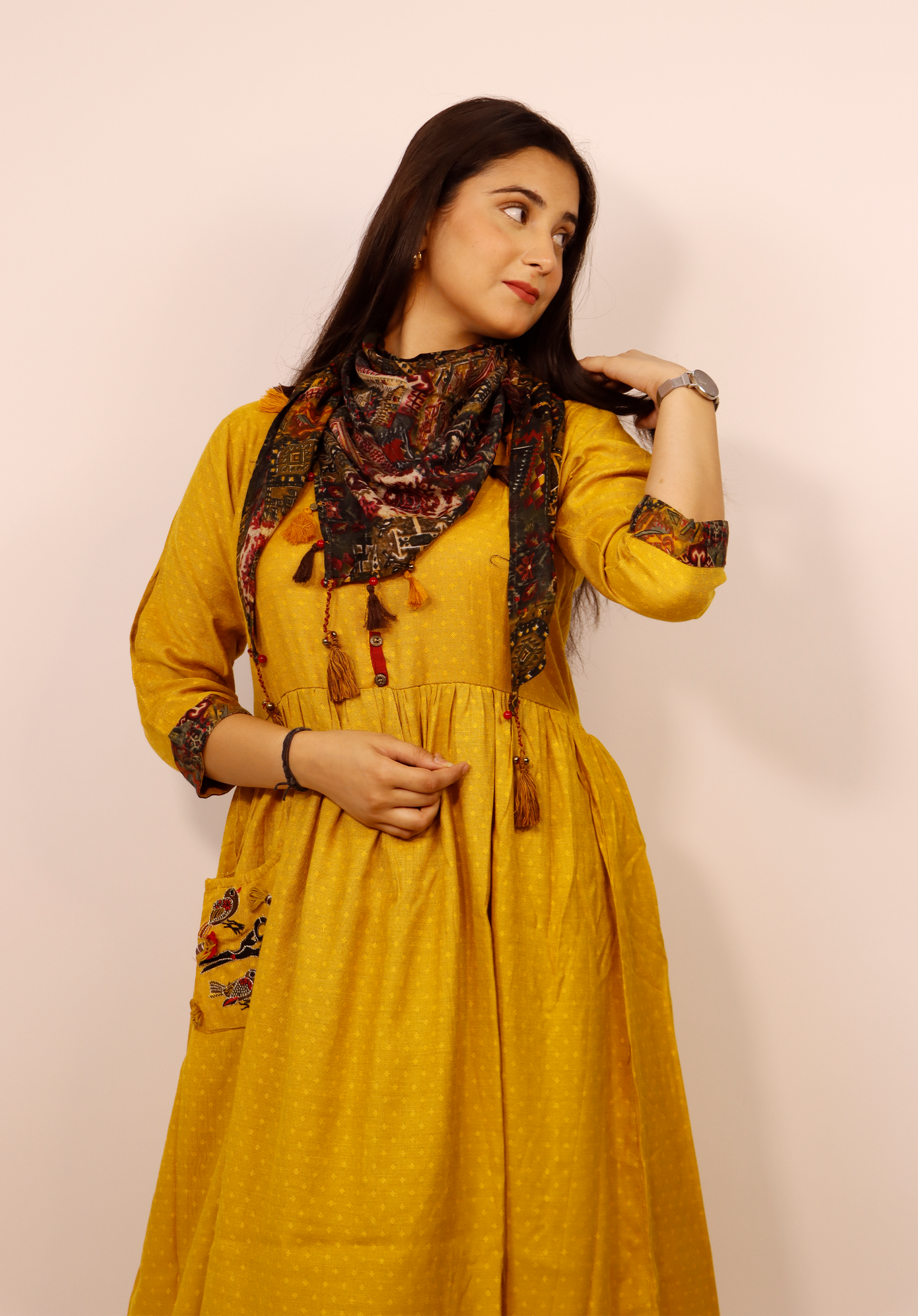 RAYON SLUB KURTI SELFIE BOOTI FABRIC WITH TUSSLE STOLE