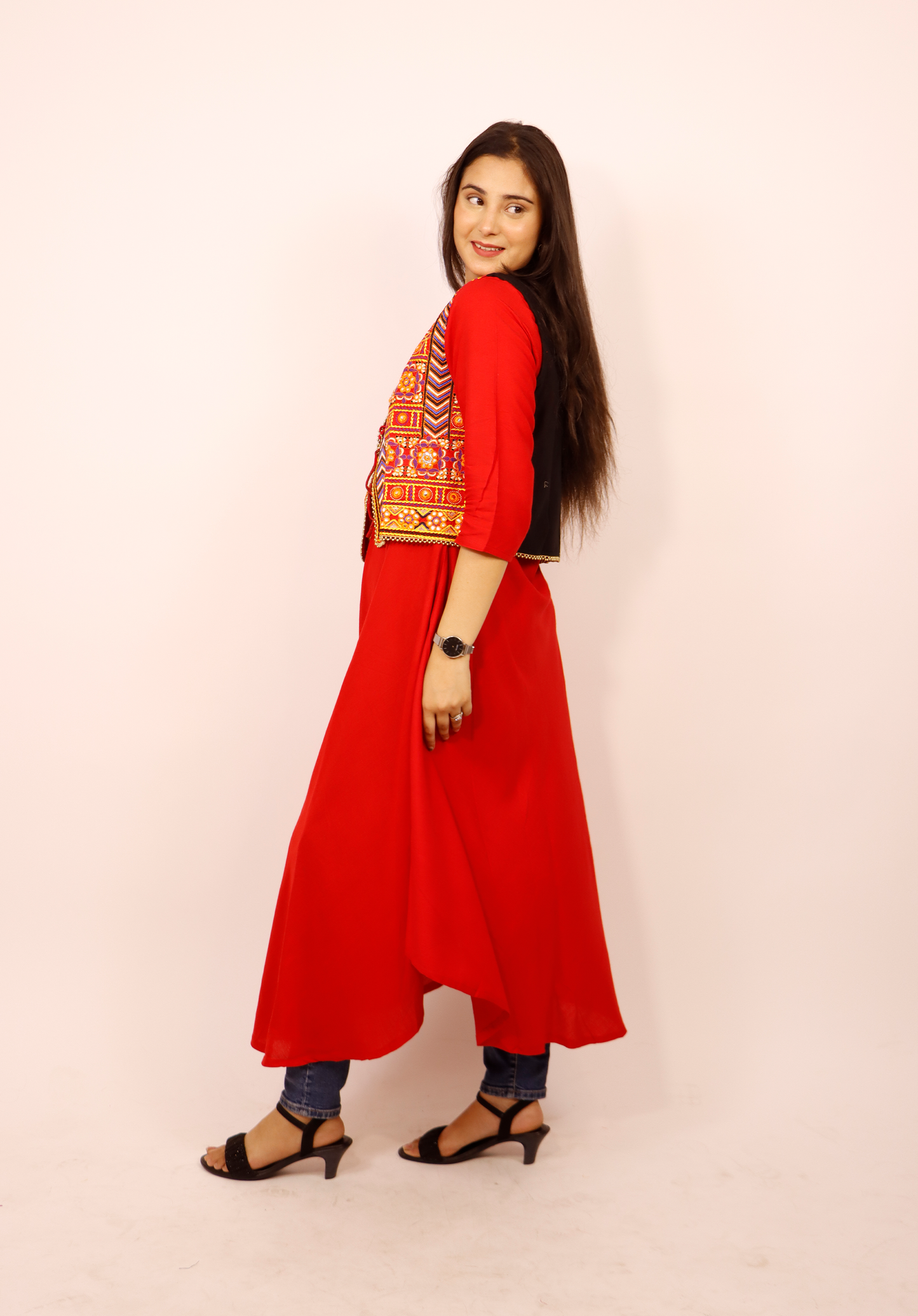 RAYON KURTI IN ANARKALI PATTERN WITH HEAVY JACKET WITH DORI