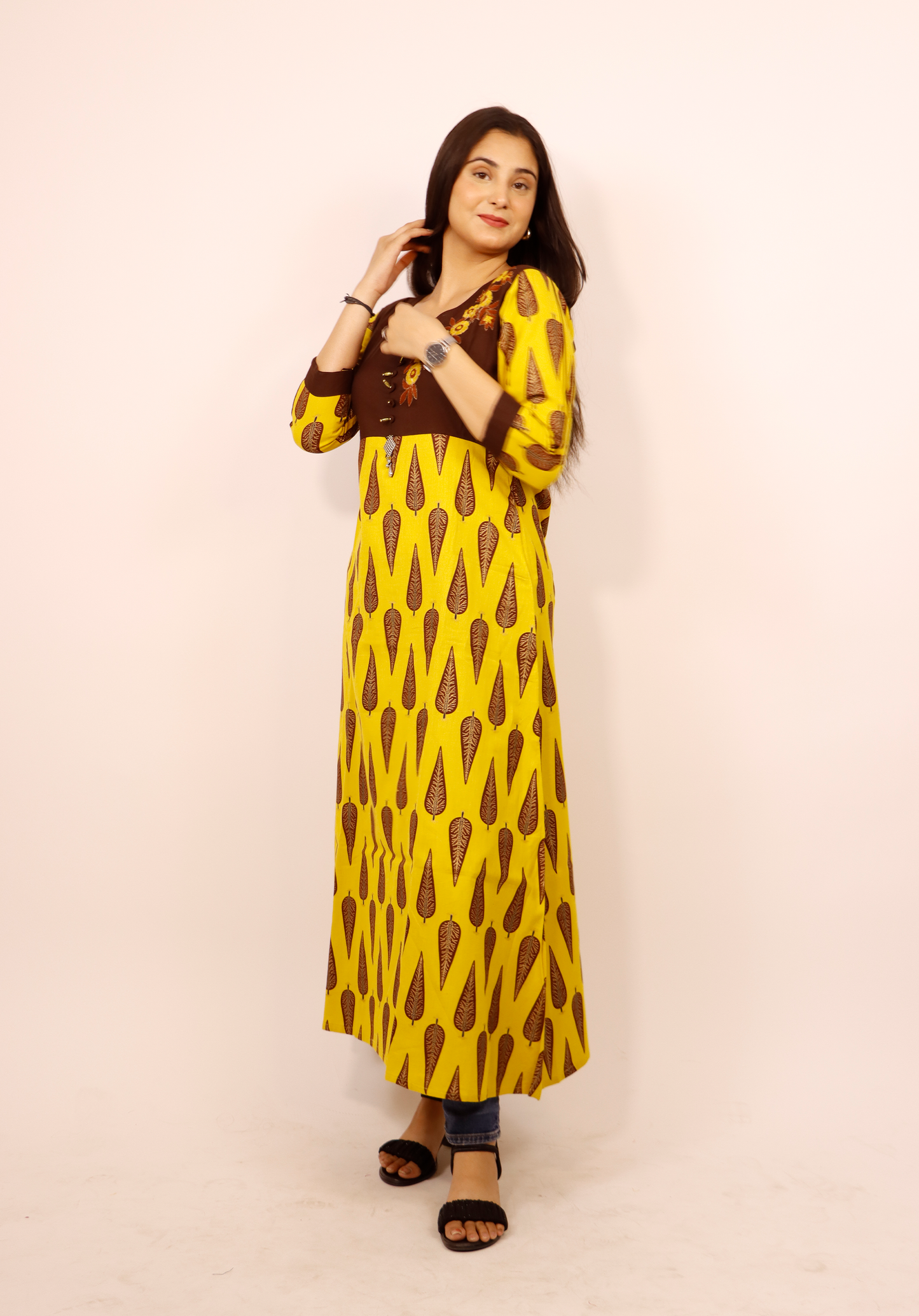 BEAUTIFUL SLUB COTTON KURTI WITH RAYON ATTACHMENT YOKE WITH EMBROIDERY & HANGING