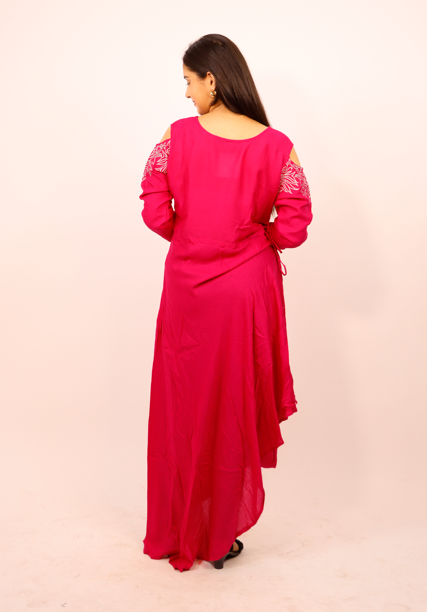 RAYON CAWL KURTI WITH COLD SHOULDER WITH ABLEND OF HAND EMBRIODERY