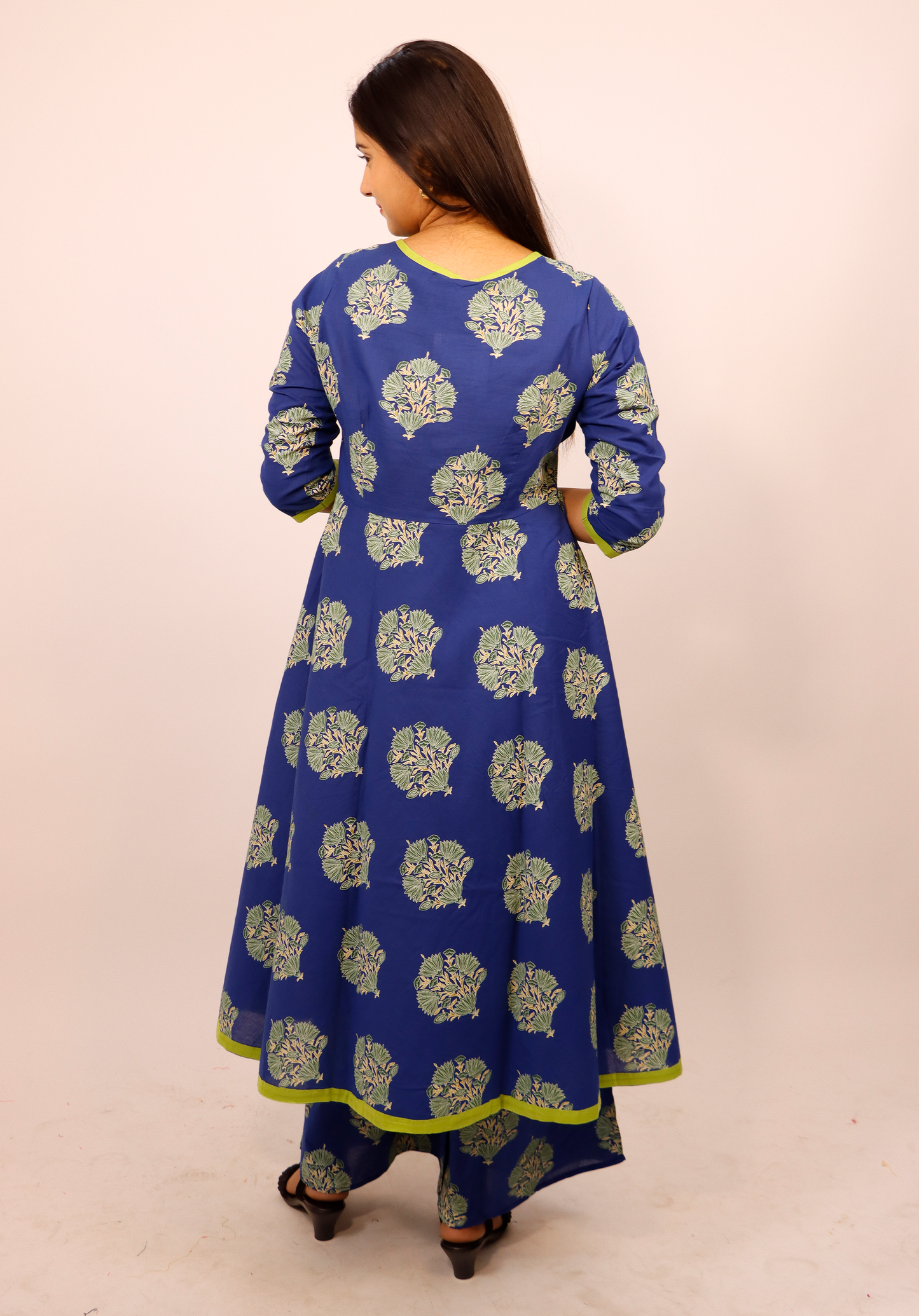 FLOWER PRINT COTTON KURTI WITH ELASTIC PLAZO