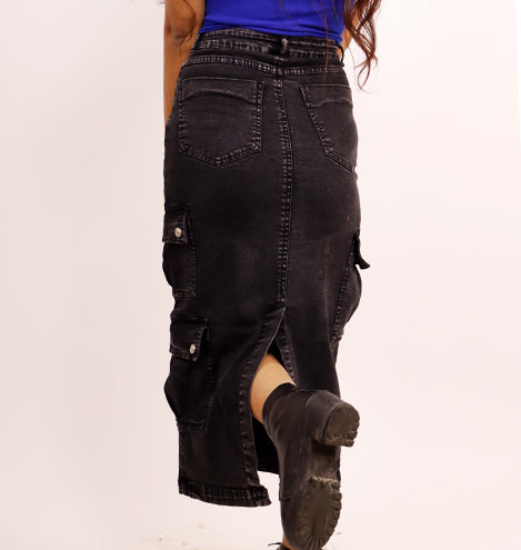 CHARCOAL BLACK DENIM SKIRT